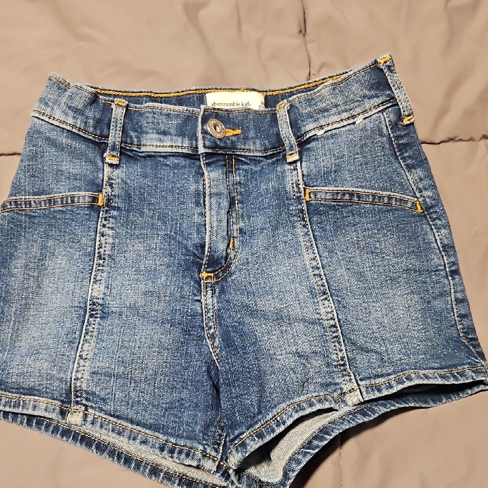Abercrombie & Fitch High Rise Mini Mom Shorts Girls